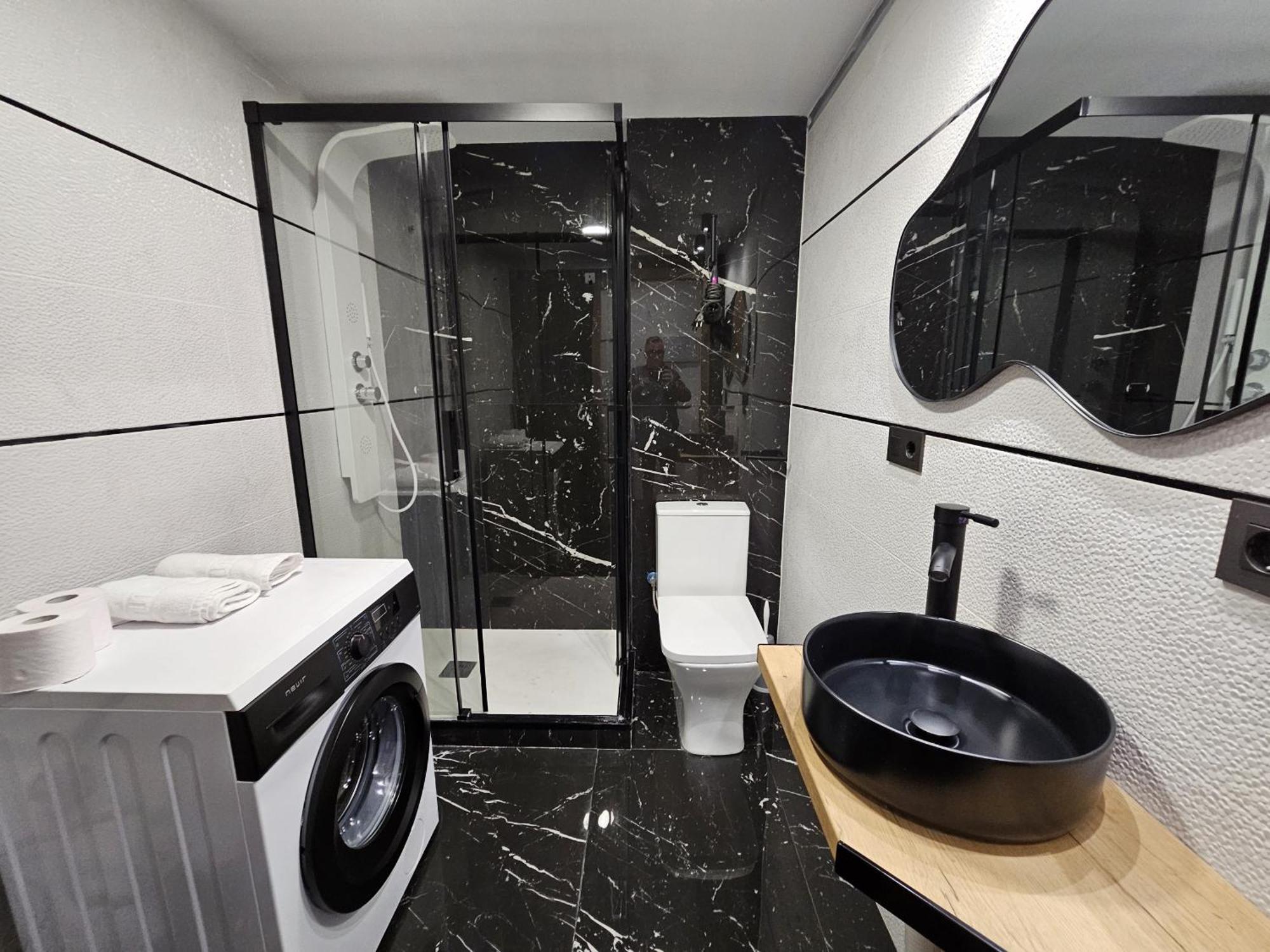 Apartamentos Benidorm Black エクステリア 写真